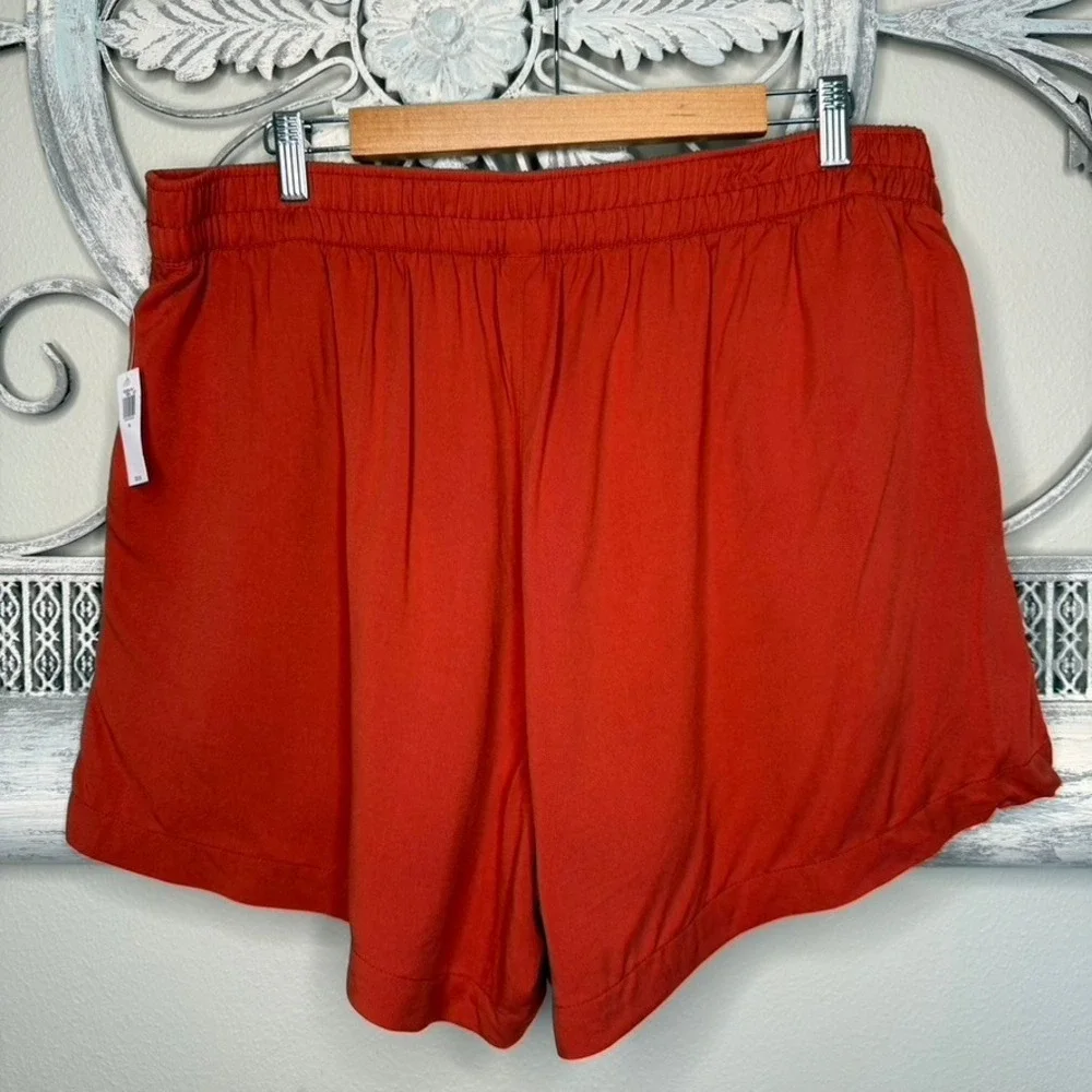Old Navy Playa High-Rise Shorts XL Burnt Orange 4 Inch Inseam Rayon NWT